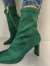 Load image into Gallery viewer, XTI Green Sock Boot 141141

