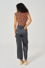 Load image into Gallery viewer, O’Neil Trousers by Minueto
